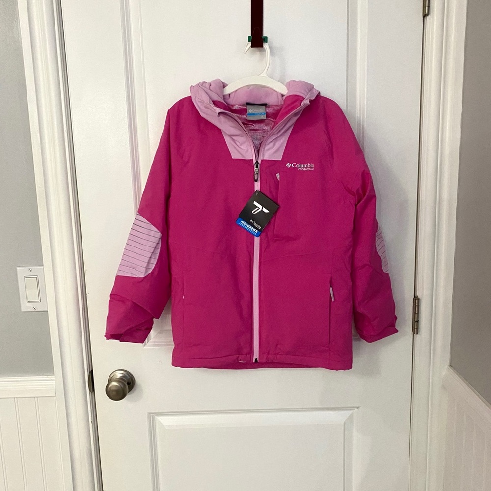 NWT Girls Columbia Titanium Winter Jacket, 10/12